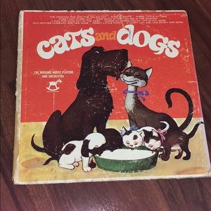Others Follow Other - Cats and dog record Others Follow Other - Cats and dog record